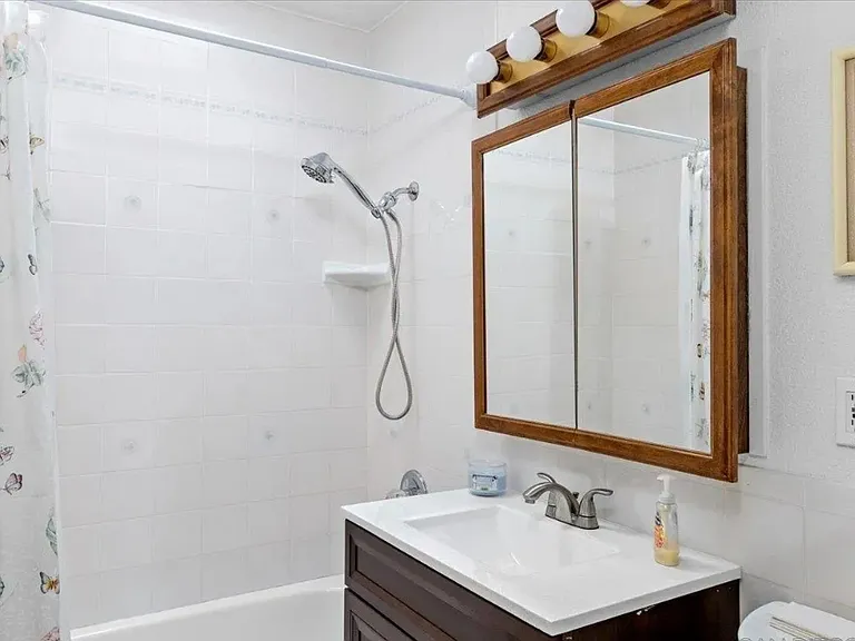 4843 Lehrer Dr — Photo 10
