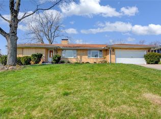 237 S Redwood Ln, Decatur, IL 62522