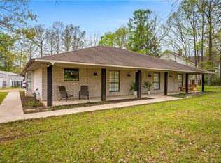 1240 Lake Dr, Woodworth, LA 71485