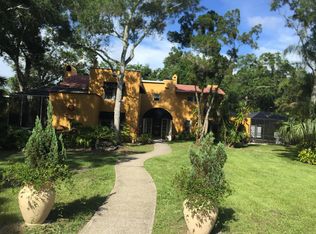 1441 Jungle Ave N, Saint Petersburg, FL 33710