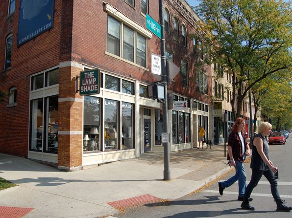 984 N High St APT 302