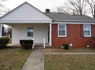 220 Forest Hill Ave, Winston Salem, NC 27105