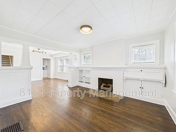 2nd image of 4419 Chestnut Ave