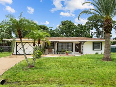 611 Coconut Avenue N, Port Saint Lucie, FL, 34952