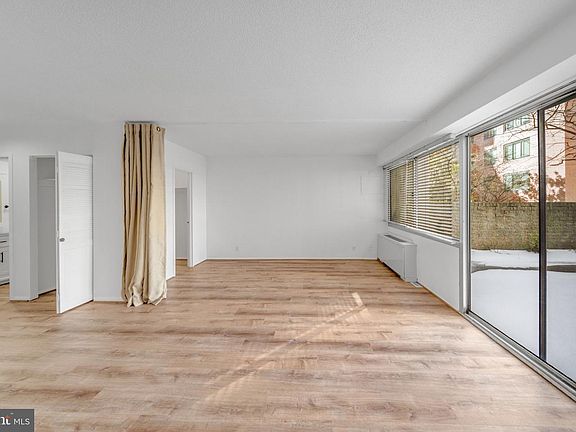 4th image of 5500 Friendship Blvd APT 818N