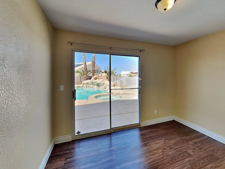 203 Mariposa Way — Photo 11
