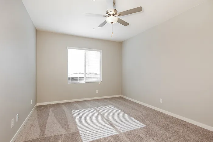 11509 W Cumberland Dr — Photo 7