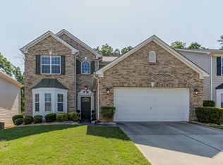 7771 Parkside Dr, Lithia Springs, GA