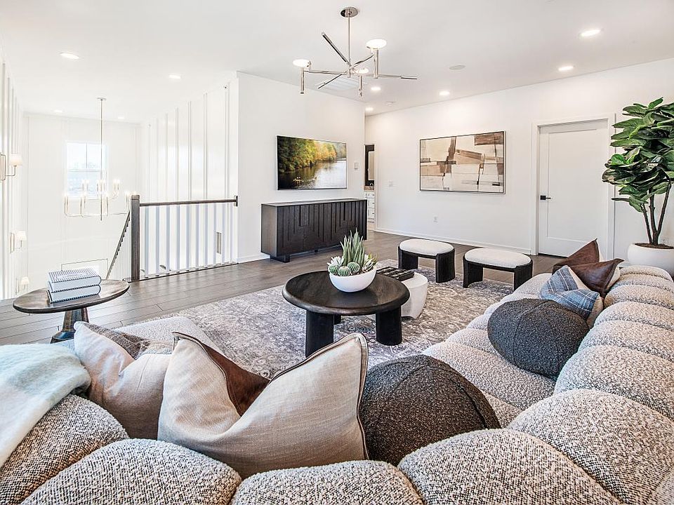 Regency at Rockhill Ridge by Toll Brothers in Sellersville PA | Zillow