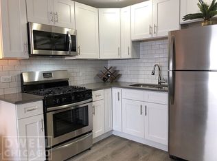 2545 W Fitch Ave, Chicago, IL 60645