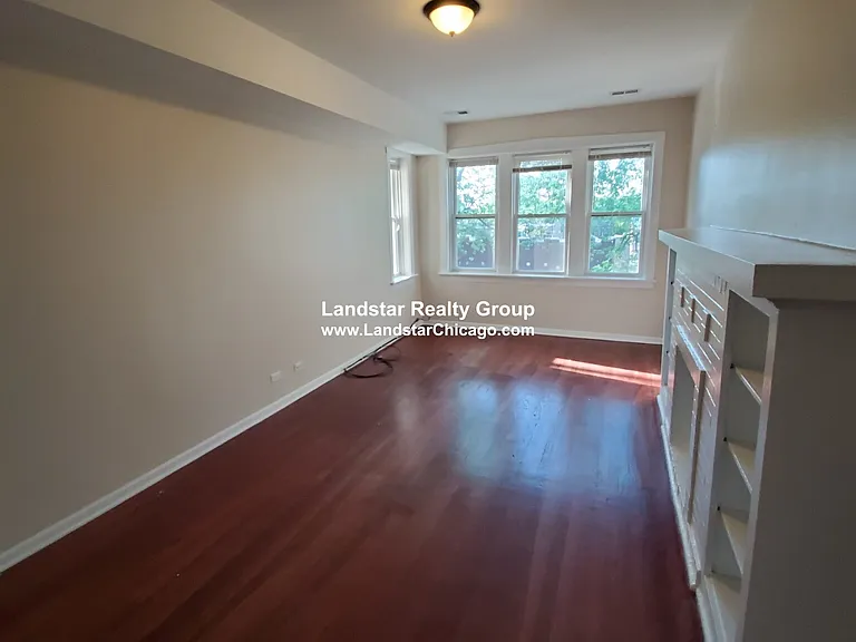 3749 W Sunnyside Ave #3 — Photo 7