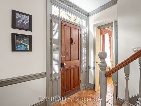 4th image of 9 Turner St