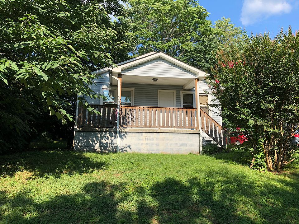 1st image of 104 Conley Dr #1