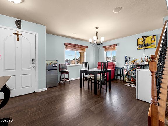 4th image of 363 Emigrant Way