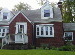 5309 Old Pittsburgh Rd, Ellwood City, PA 16117