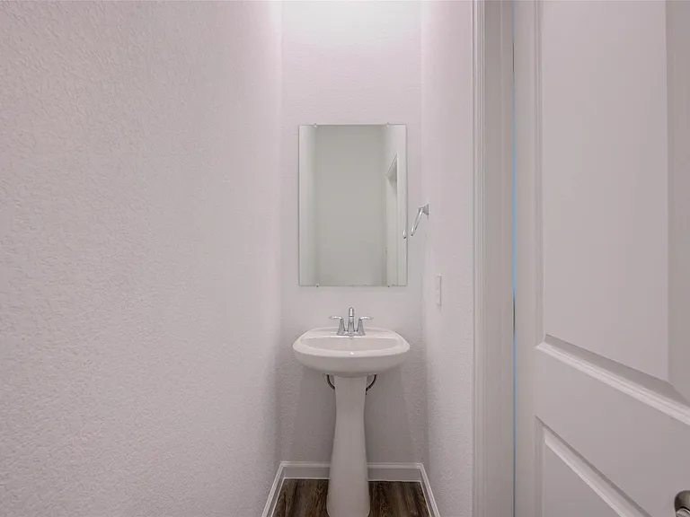 609 Royal Arch Dr — Photo 15