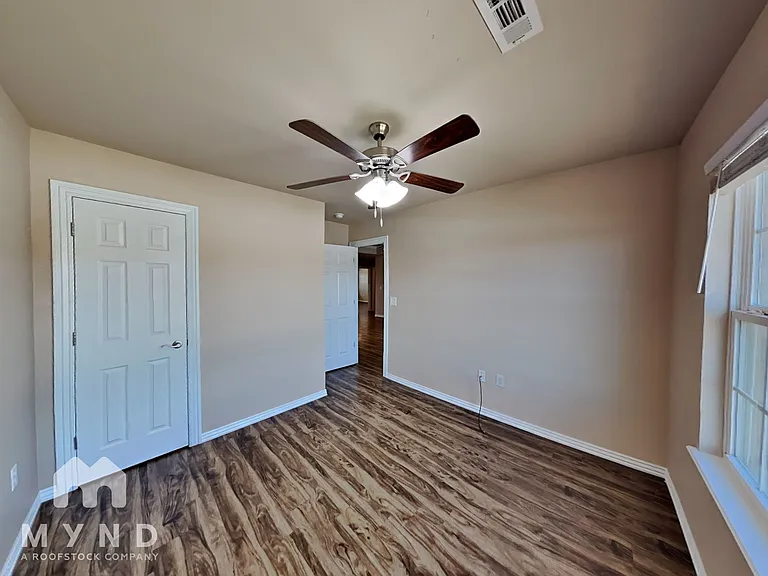 Sunset Ridge — Photo 25