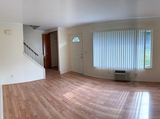 4081 Airport Rd #4081, Waterford, MI 48329