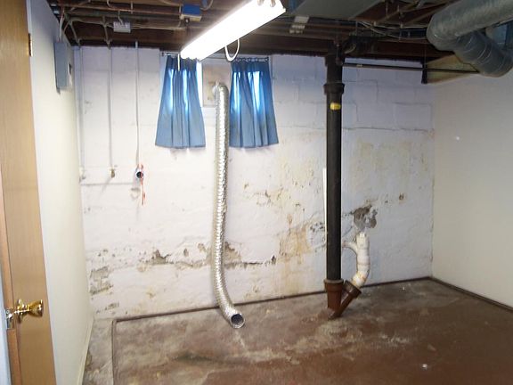 1847 Basement Laundry