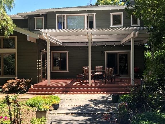 2nd image of 2592 Ramona St