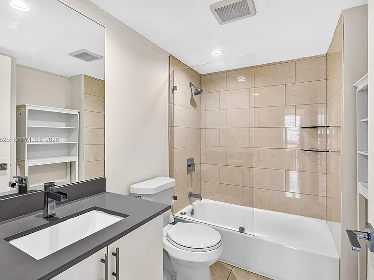 1901 Brickell Ave #B1109 — Photo 19
