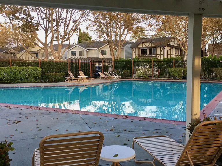 Community pool
