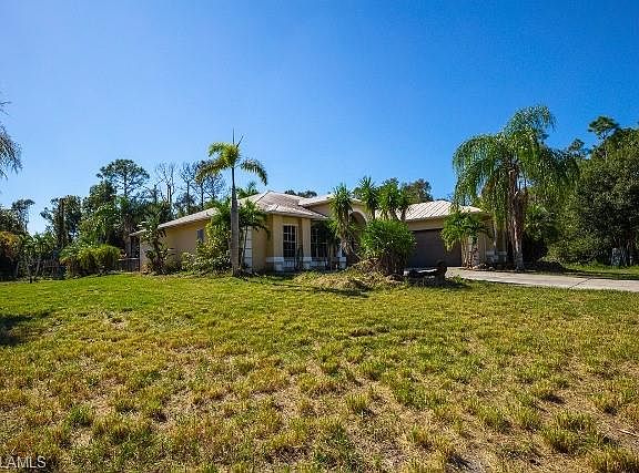 2nd image of 1340 Laurel Dr