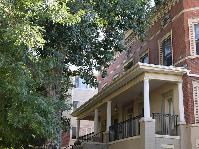 Front of building located at 1425 Washington Street