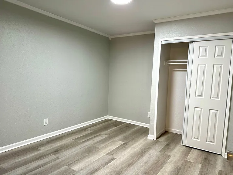 4436 Chapman St — Photo 7