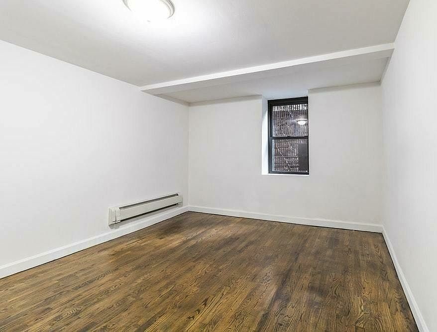 1st image of 137 Sullivan St APT 3