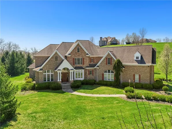 107 Kingston Ave, Cranberry Township, PA 16066