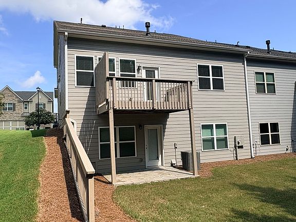 3rd image of 2790 Laurel Gate Ln