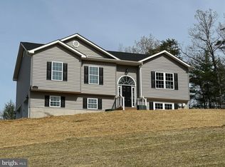 570 Glaize Orchard Rd, Winchester, VA 22603