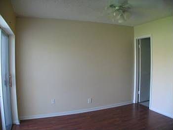 5th image of 300 Lakewood Cir E APT F