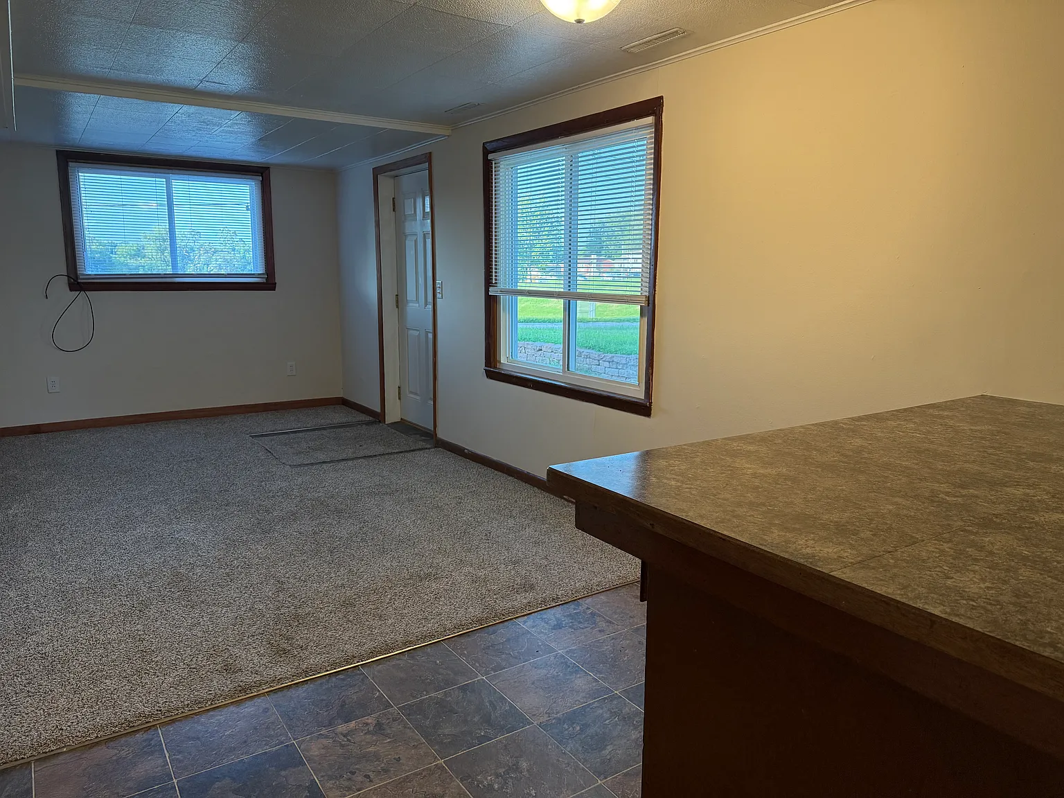 2 bed, 1012 sqft, $1,250 — Photo 4