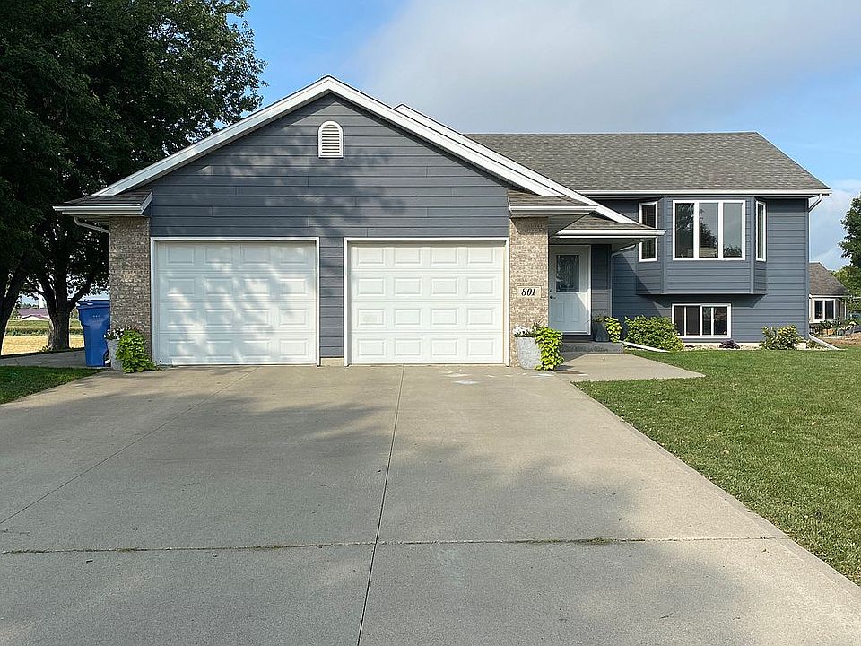 1st image of 801 Hyland Dr