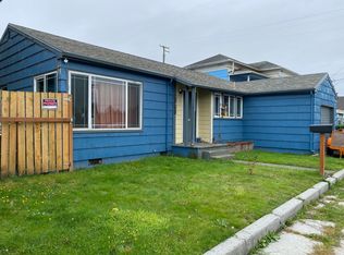 1505 1st St, Tillamook, OR 97141