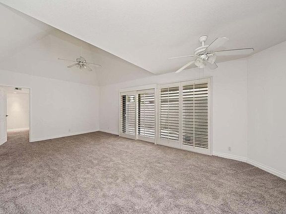 5th image of 71861 Eleanora Ln