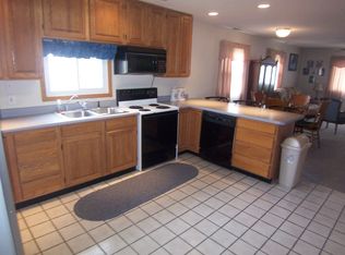 1047 Charles St, Huntington, IN 46750