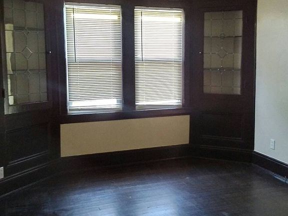4th image of 10424 Joan Ave APT 3