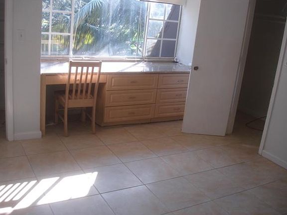 5th image of 6701 Crooked Palm Ln