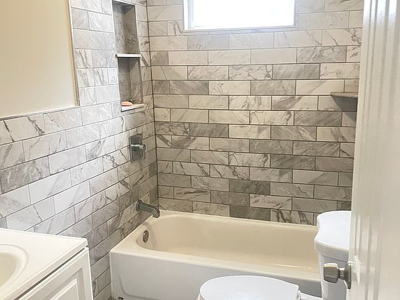 5th image of 2337 E Allegheny Ave