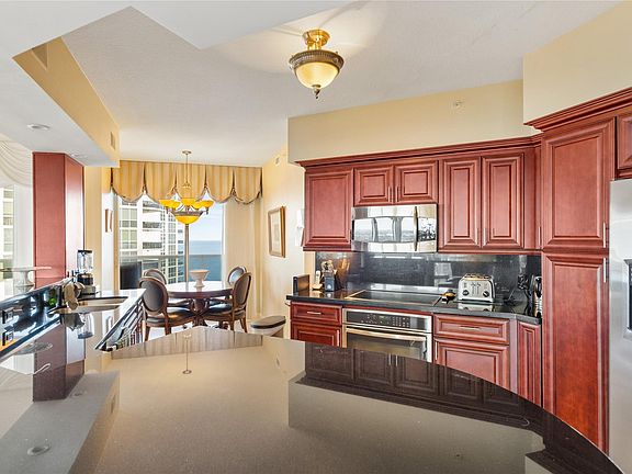 4th image of 3100 N Ocean Boulevard #2201