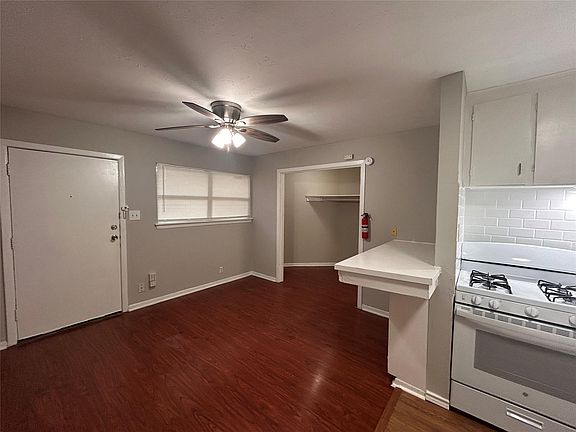 5th image of 8803 Timberside Dr APT 4