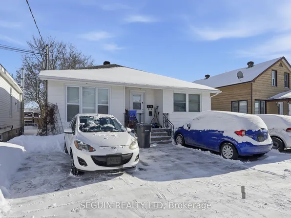 335 Cameron St #333, Hawkesbury, ON K6A 2B3