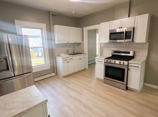 (Undisclosed Address), North Chicago, IL 60064