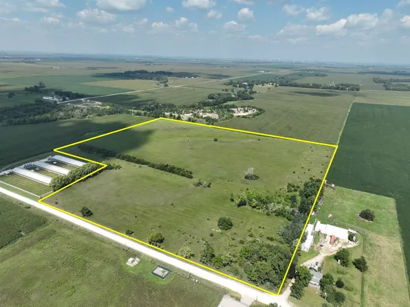 300th St, Greene, IA 50636