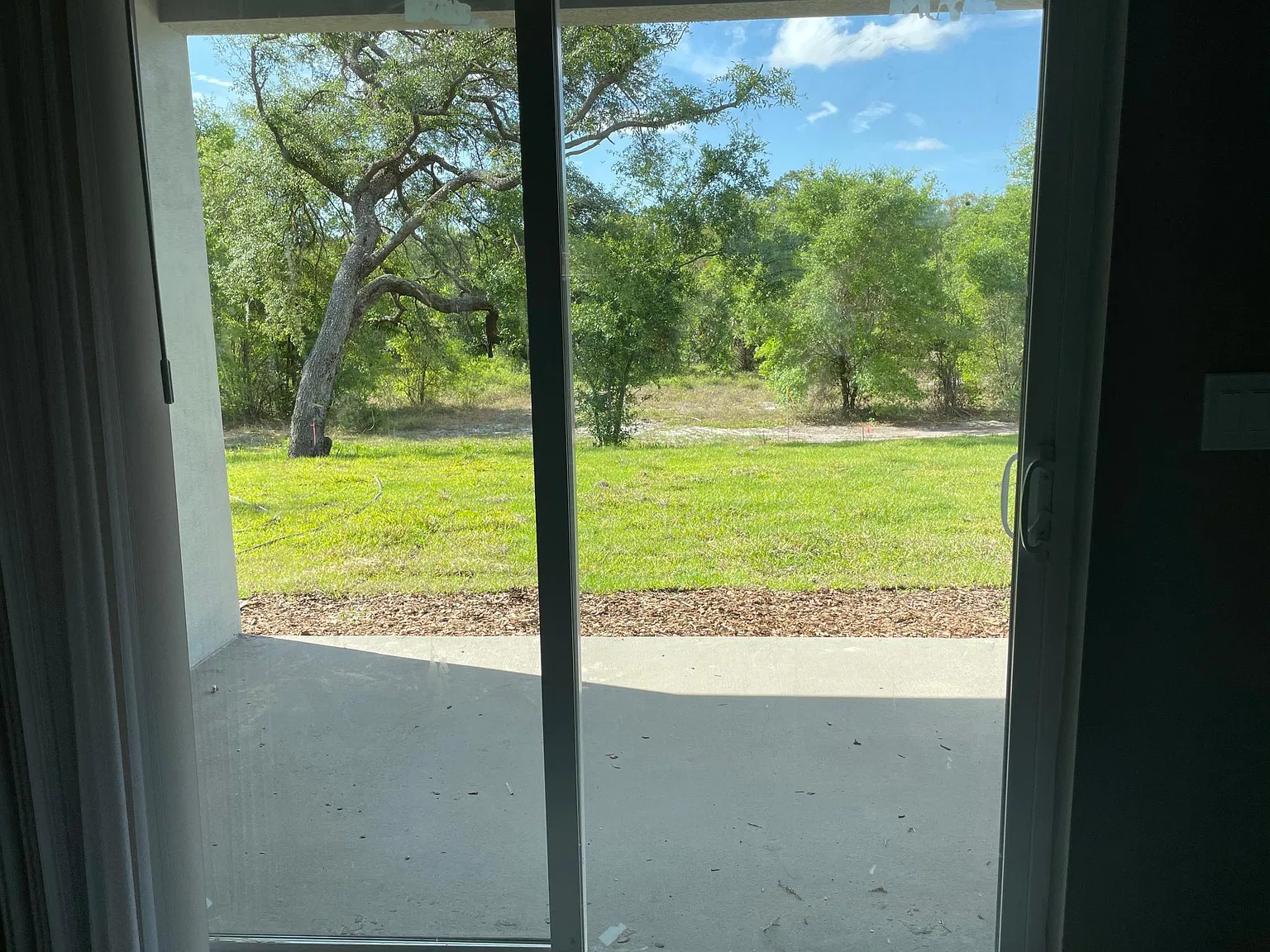 4 bed, 2396 sqft, $2,600 — Photo 4