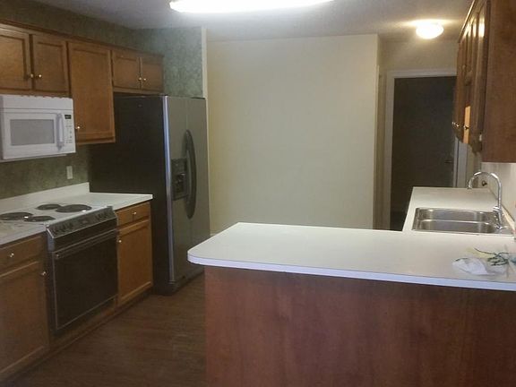 2nd image of 1113 Wildwood Ave