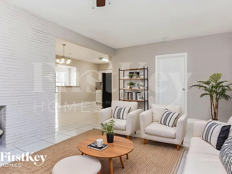 7720 Juniper St — Photo 5
